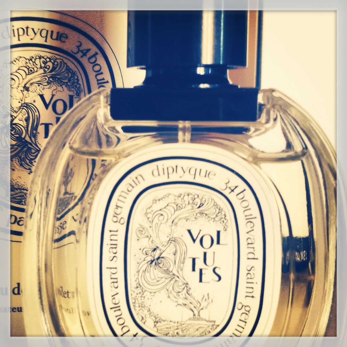 PARIS VLOG - A Day in the Life of A Parisian : GOUTAL PERFUME